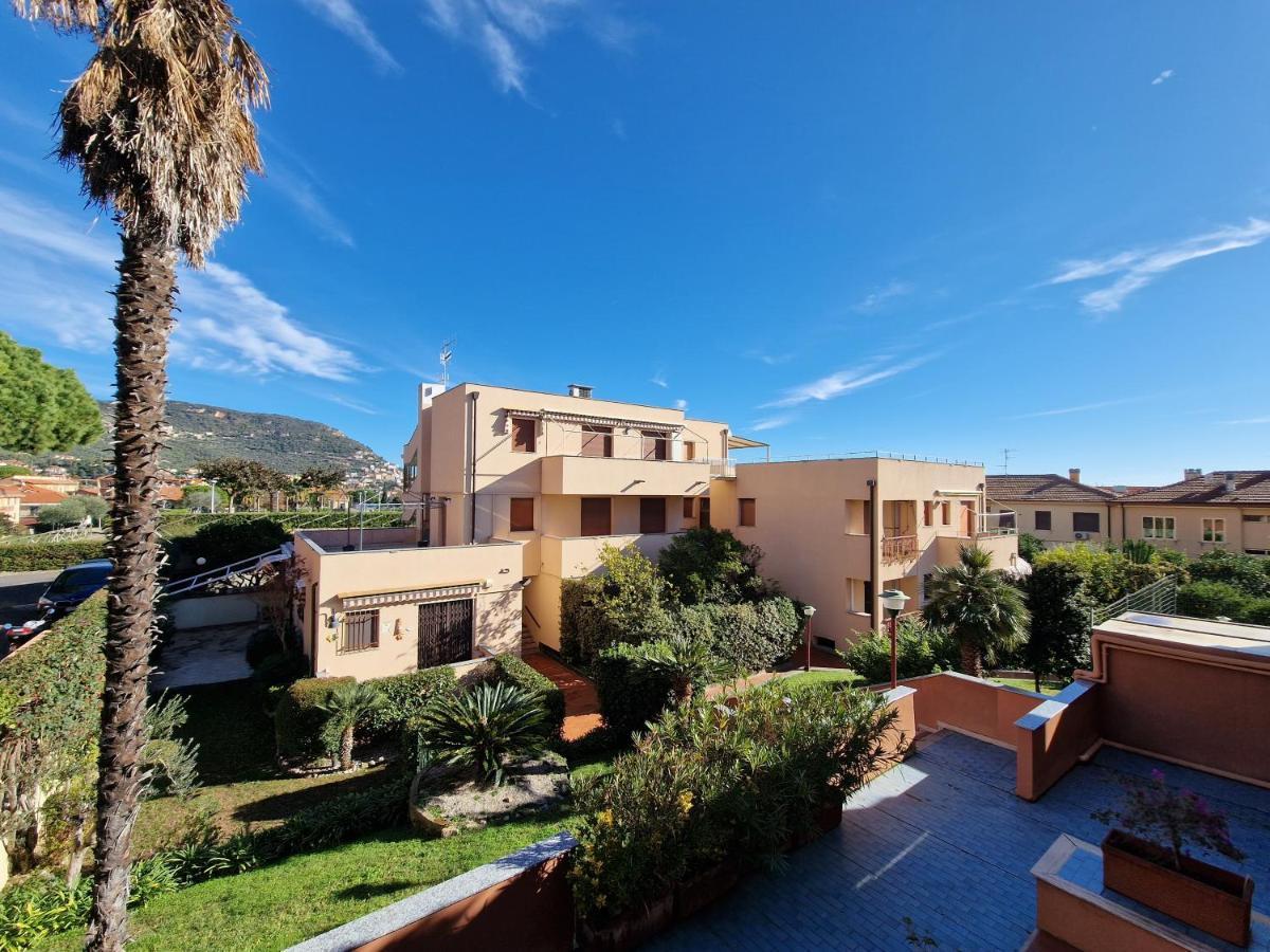 Via Alberti Terrazza Vista Aperta- Free Parking Apartamento Pietra Ligure Exterior foto